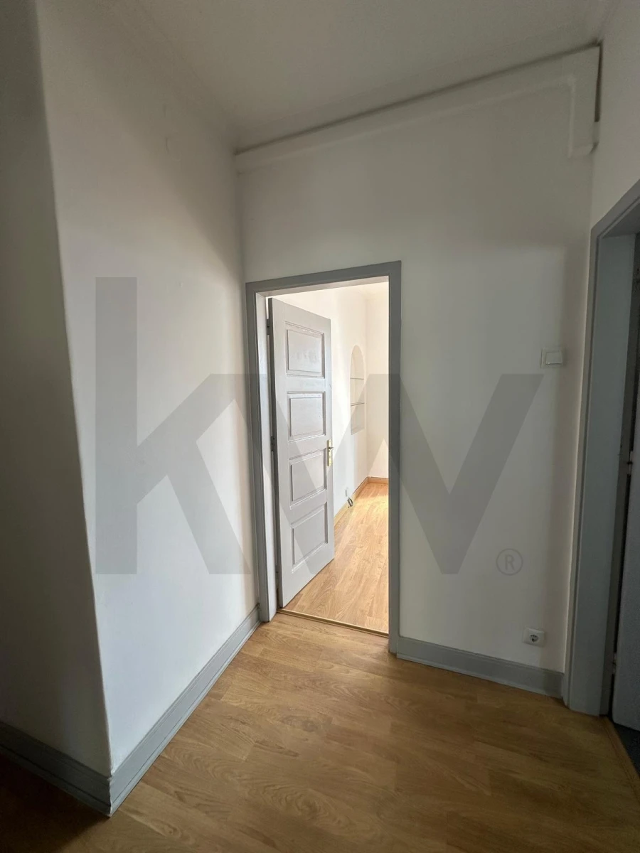 Apartamento T3 para Arrendamento em Santa Clara e Castelo Viegas Foto 20