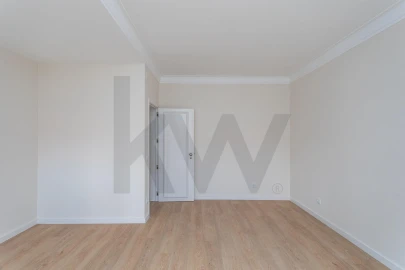 Apartamento T2 para Arrendamento em Estrela
