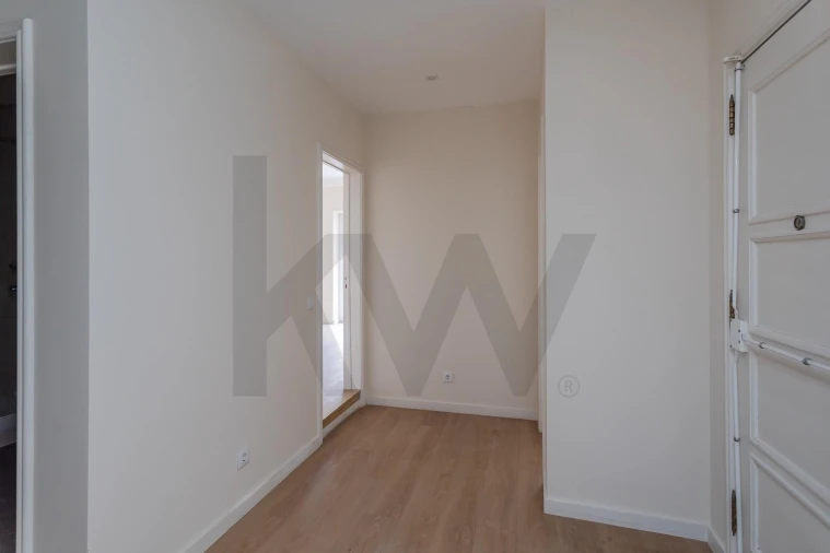 Apartamento T2 para Arrendamento em Estrela Foto 8