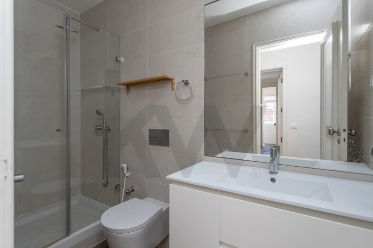 Apartamento T2 para Arrendamento em Estrela Foto 15