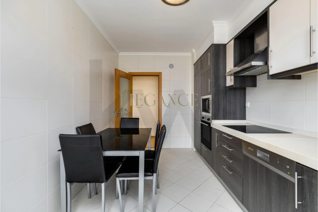 Apartamento T2 para Venda em Loule (São Clemente) Foto 10
