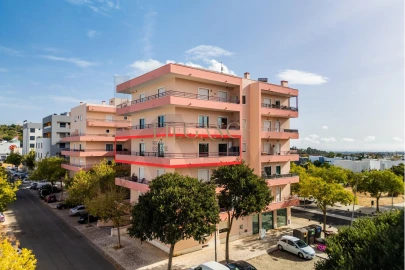 Apartamento T2 para Venda em Loule (São Clemente)