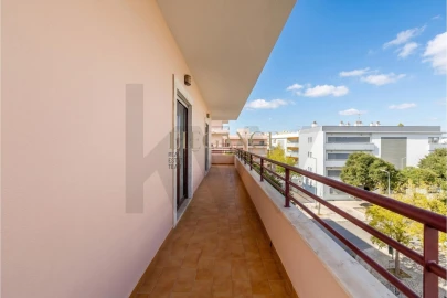 Apartamento T2 para Venda em Loule (São Clemente)