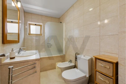 Apartamento T2 para Venda em Loule (São Clemente)
