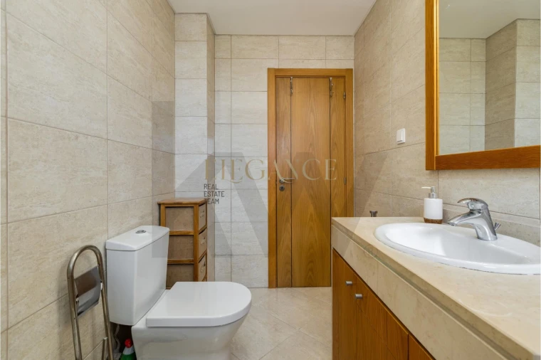 Apartamento T2 para Venda em Loule (São Clemente) Foto 16