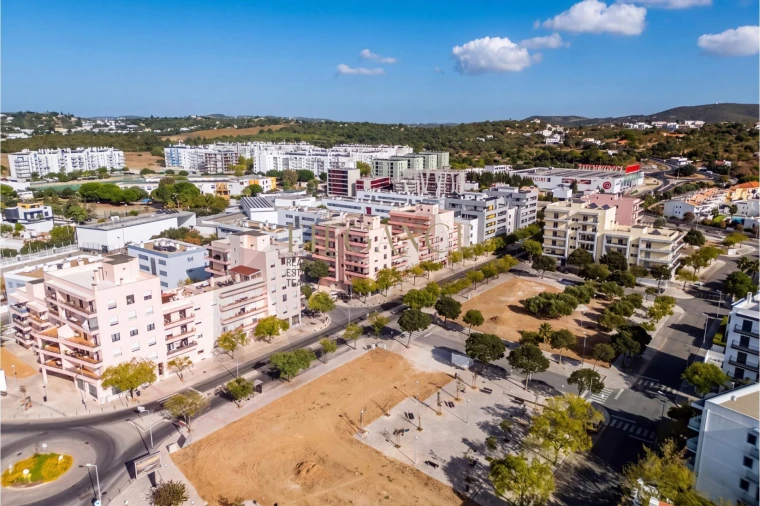 Apartamento T2 para Venda em Loule (São Clemente) Foto 28