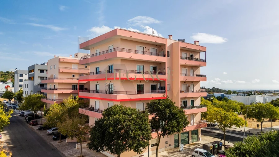 Apartamento T2 para Venda em Loule (São Clemente)