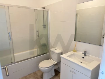 Apartamento T2 para Arrendamento em Benfica
