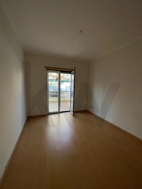 Apartamento T2 para Arrendamento em Mafra
