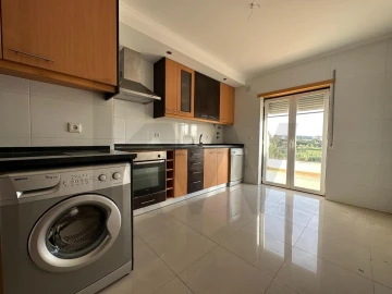 Apartamento T2 para Arrendamento em Mafra