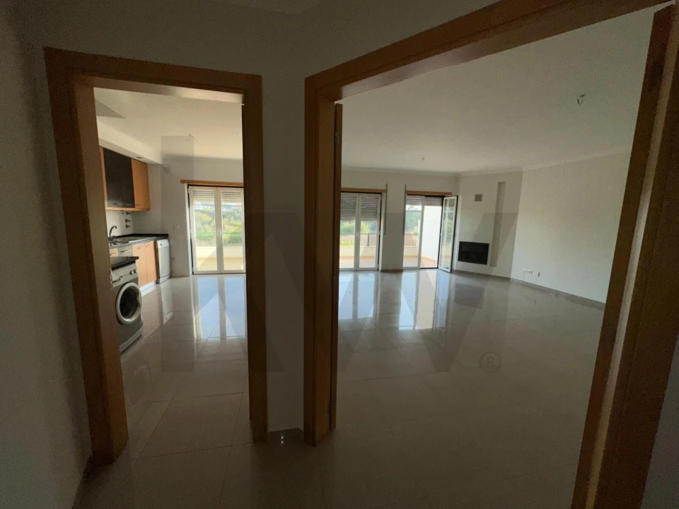 Apartamento T2 para Arrendamento em Mafra Foto 4