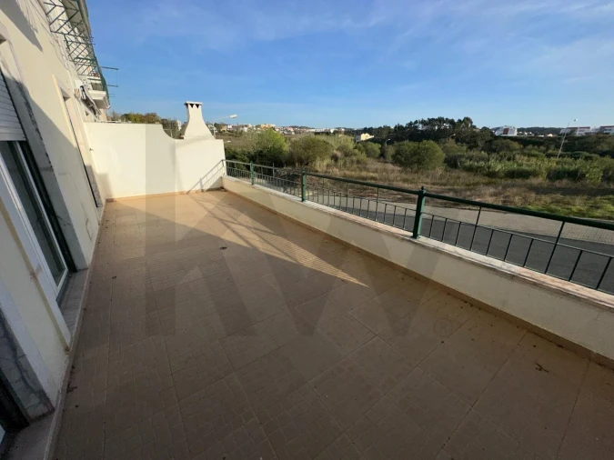 Apartamento T2 para Arrendamento em Mafra Foto 18