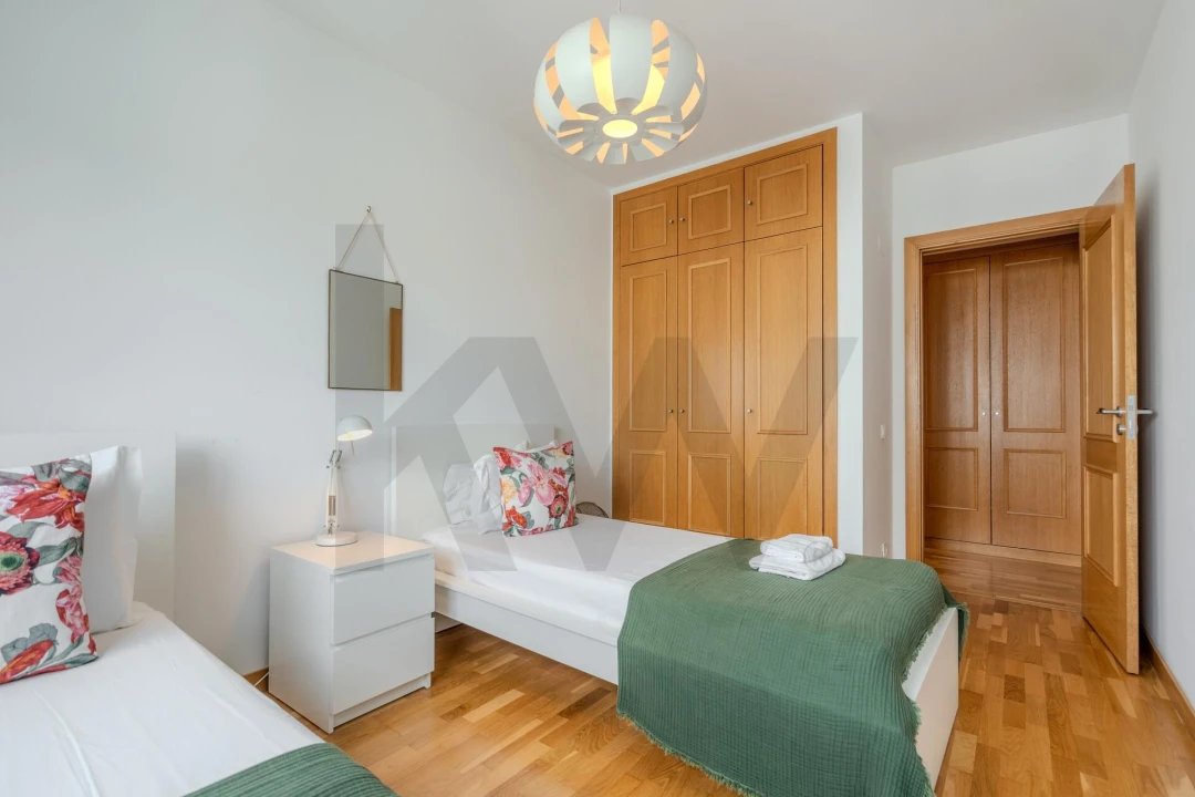 Apartamento T2 para Arrendamento em Olivais Foto 24