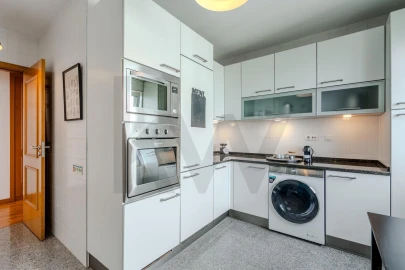 Apartamento T2 para Arrendamento em Olivais