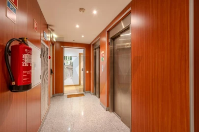 Apartamento T2 para Arrendamento em Olivais