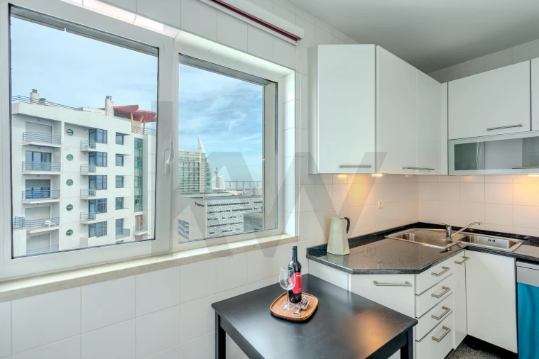 Apartamento T2 para Arrendamento em Olivais Foto 17