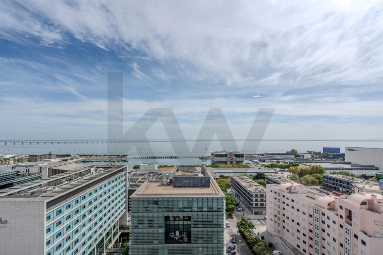 Apartamento T2 para Arrendamento em Olivais Foto 7