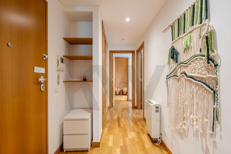 Apartamento T2 para Arrendamento em Olivais Foto 32