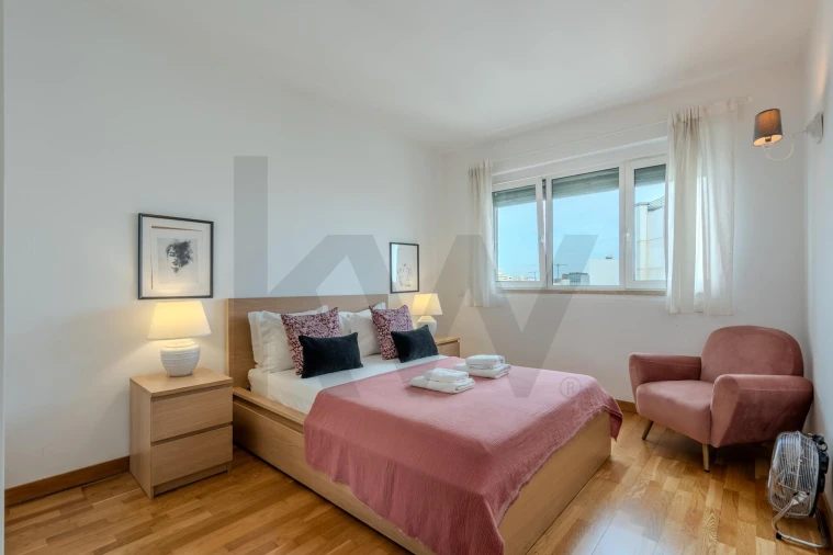 Apartamento T2 para Arrendamento em Olivais Foto 30