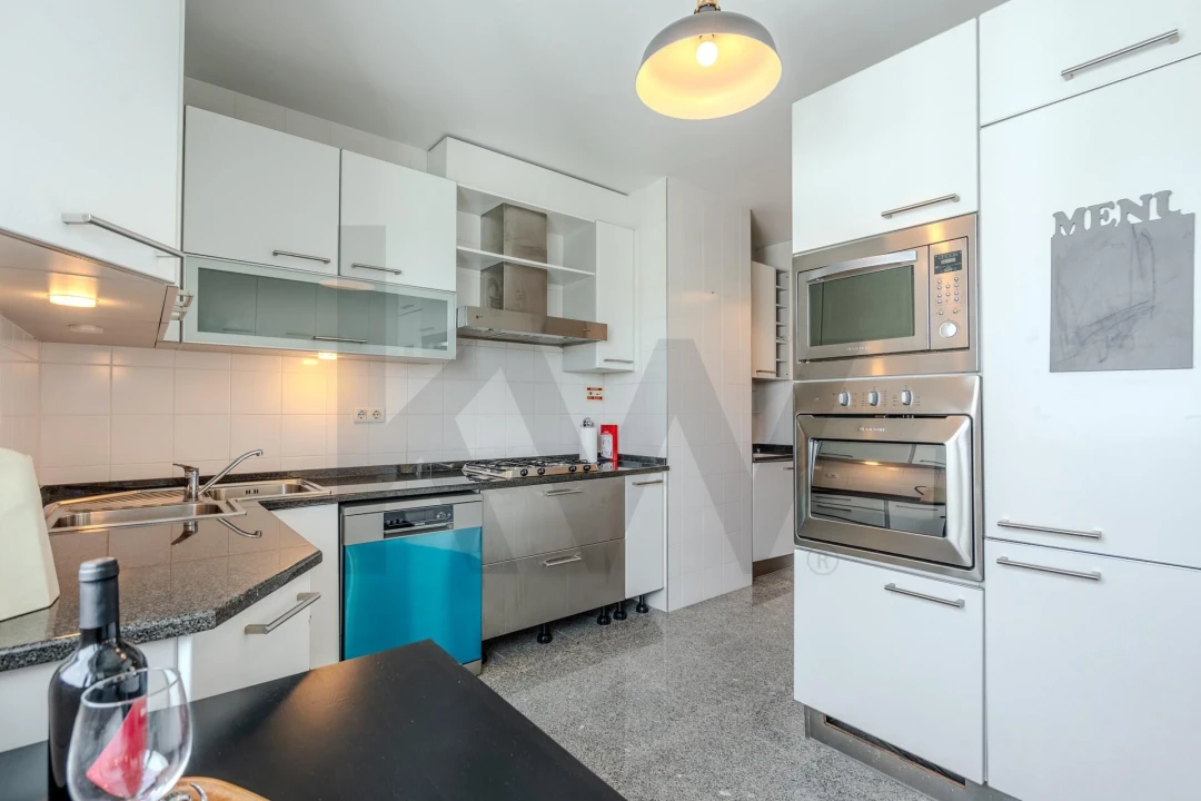 Apartamento T2 para Arrendamento em Olivais Foto 18