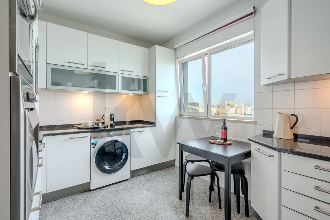 Apartamento T2 para Arrendamento em Olivais Foto 15