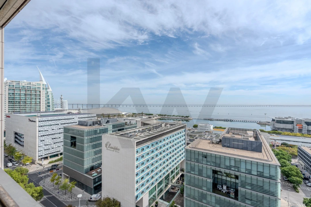 Apartamento T2 para Arrendamento em Olivais Foto 4