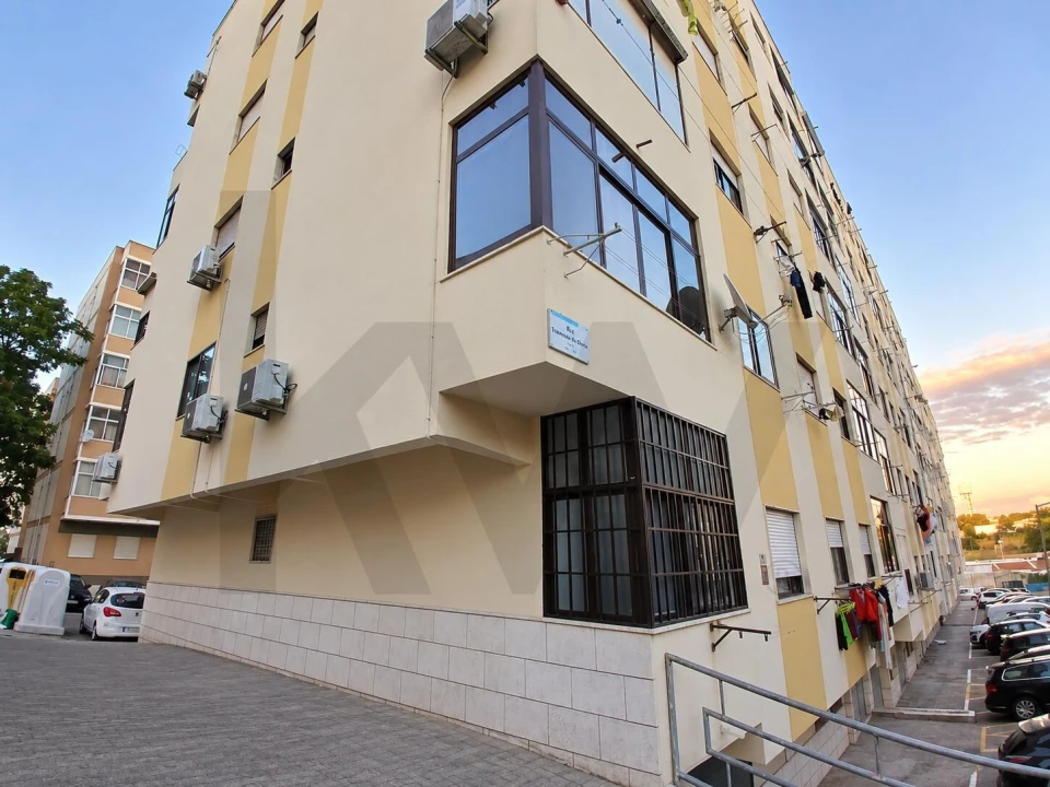 Apartamento T2 para Venda em Seixal, Arrentela e Aldeia de Paio Pires Foto 21
