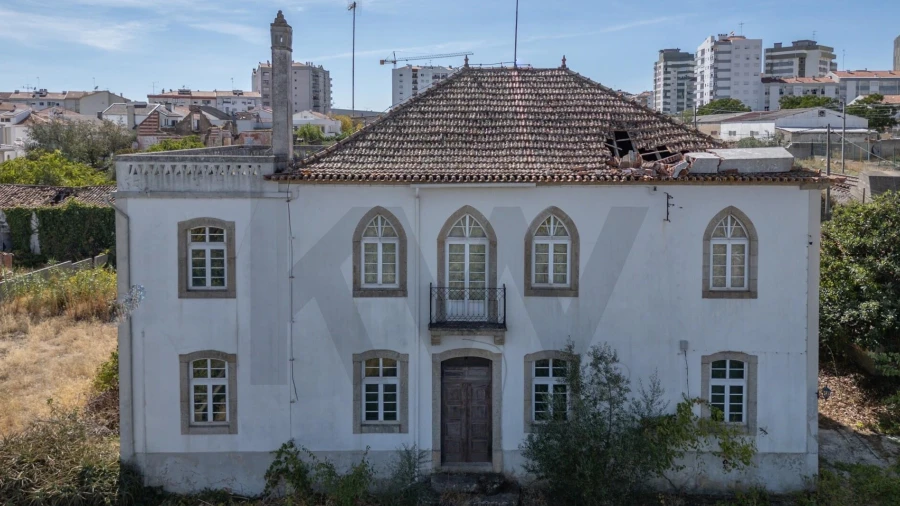 Quinta T5 para Venda em Castelo Branco