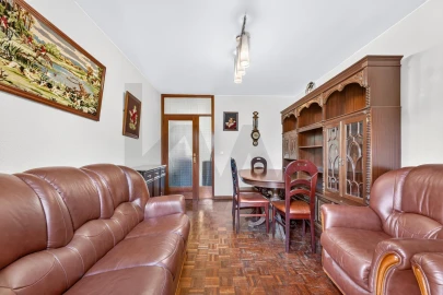Apartamento T2 para Venda em Santo Antonio