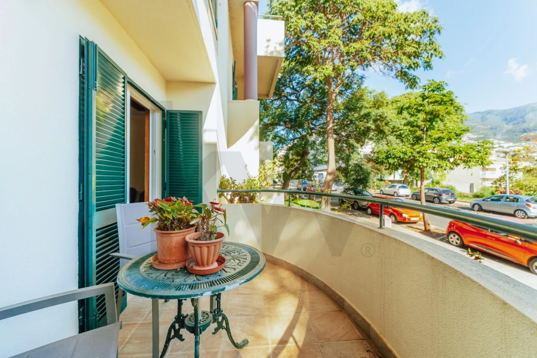 Apartamento T2 para Venda em Santo Antonio Foto 21