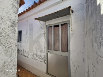 Moradia T1 para Venda em União das Freguesias de Setúbal