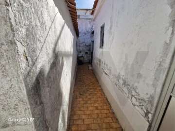 Moradia T1 para Venda em União das Freguesias de Setúbal