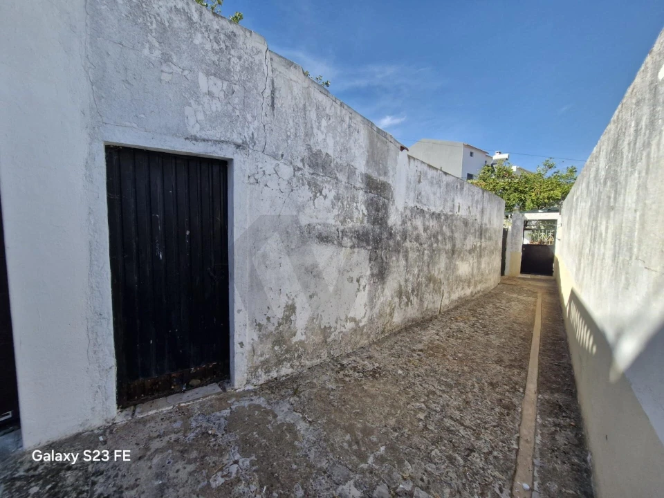Moradia T1 para Venda em União das Freguesias de Setúbal Foto 42