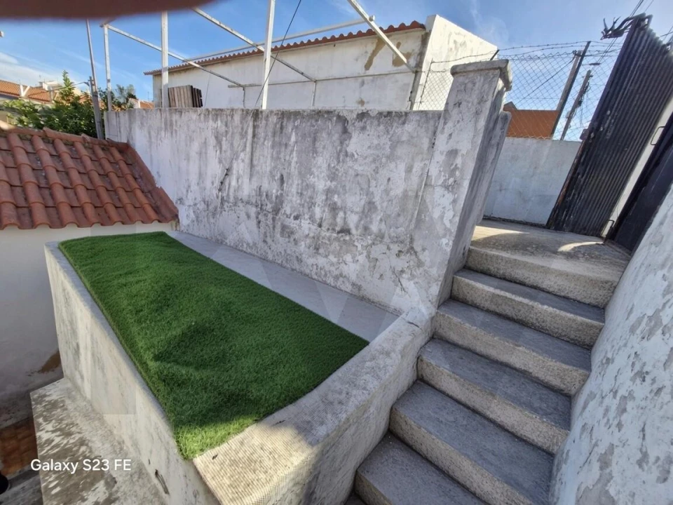 Moradia T1 para Venda em União das Freguesias de Setúbal Foto 1
