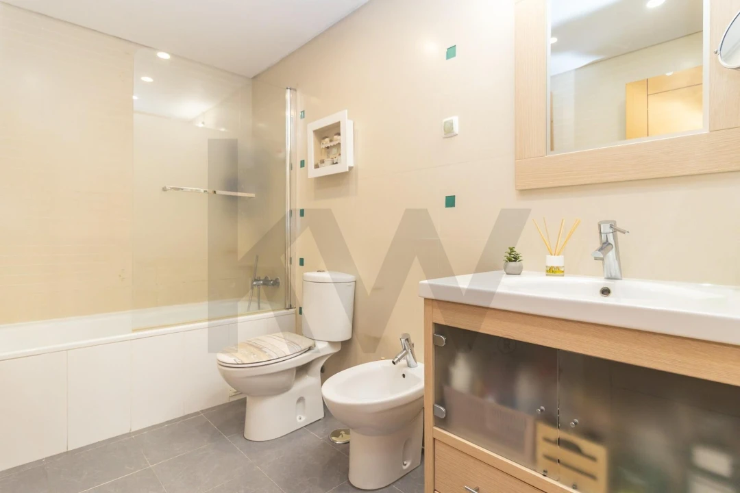 Apartamento T2 para Venda em Amora Foto 40