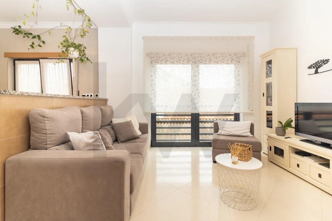 Apartamento T2 para Venda em Amora Foto 6
