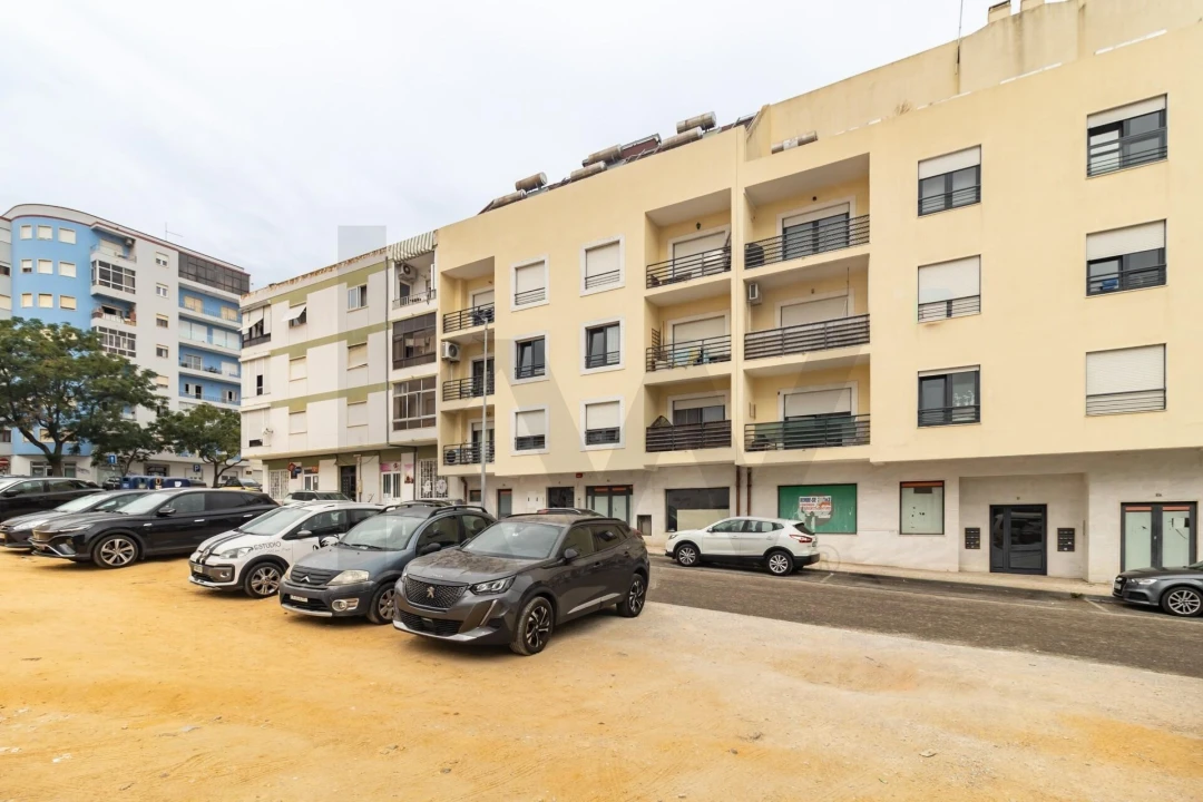 Apartamento T2 para Venda em Amora Foto 47