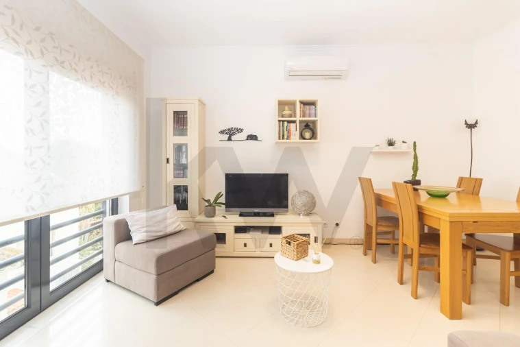 Apartamento T2 para Venda em Amora Foto 3