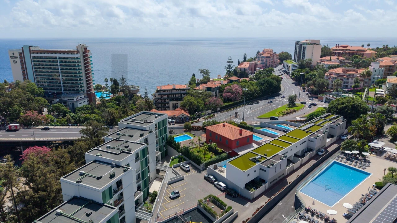 Moradia T4 para Venda em São Martinho Foto 68