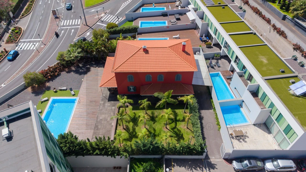 Moradia T4 para Venda em São Martinho Foto 7