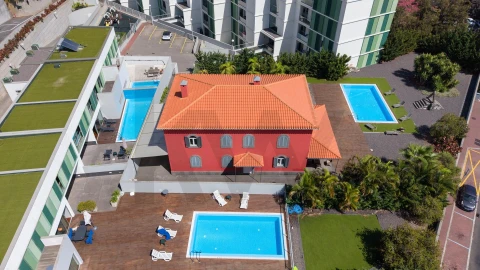 Moradia T4 para Venda em São Martinho