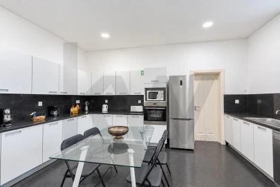 Moradia T4 para Venda em São Martinho