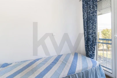 Apartamento T2 para Venda em Baixa da Banheira e Vale da Amoreira