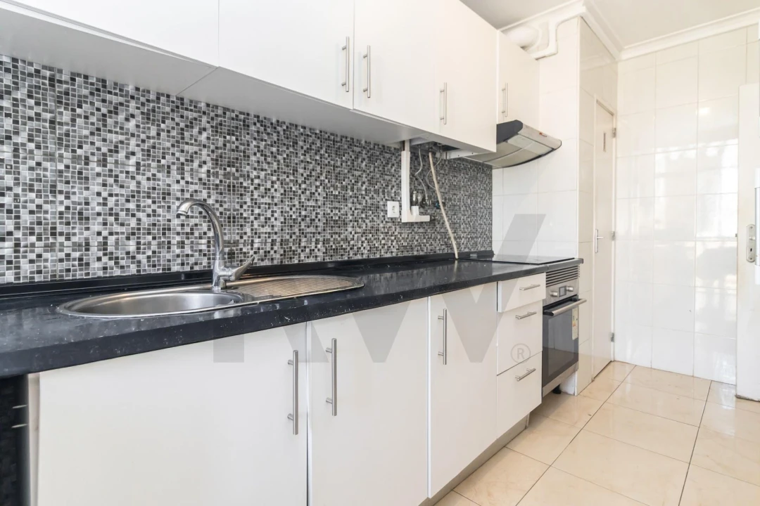 Apartamento T2 para Venda em Baixa da Banheira e Vale da Amoreira Foto 19