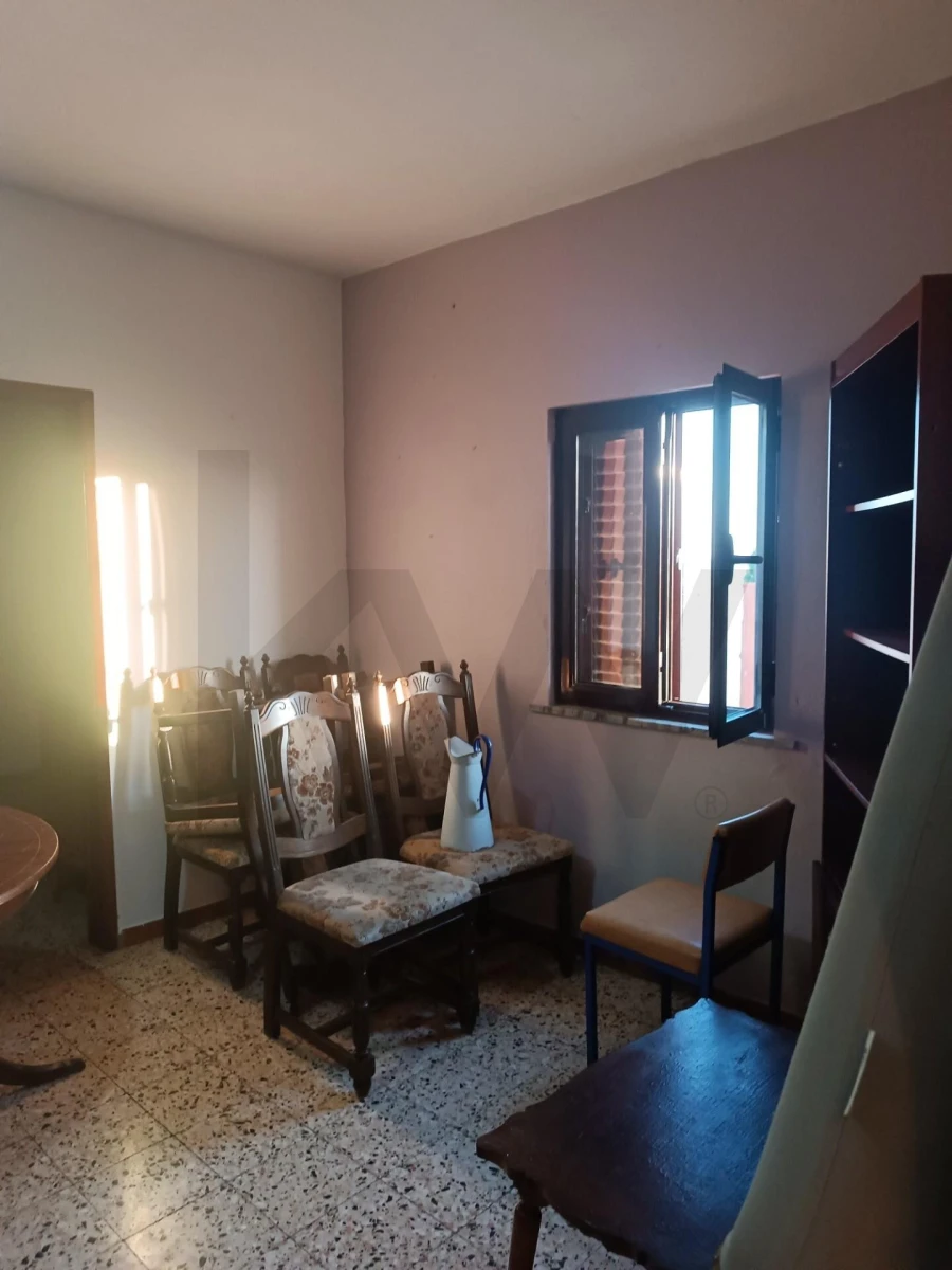 Moradia T3 para Venda em Selmes Foto 7