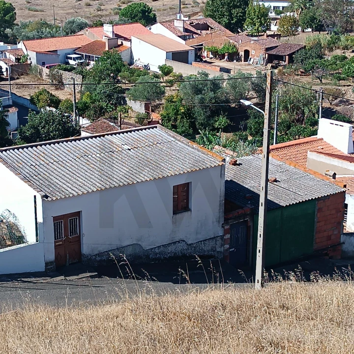 Moradia T3 para Venda em Selmes Foto 35