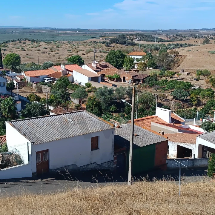 Moradia T3 para Venda em Selmes Foto 34