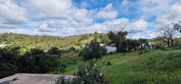 Moradia T2 para Venda em Santa Catarina da Fonte do Bispo