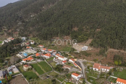 Terreno para Venda em Carreço