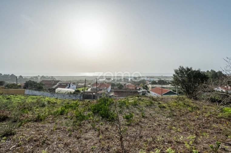Terreno para Venda em Carreço Foto 6